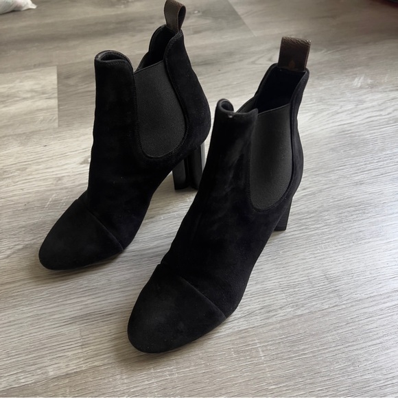 Louis Vuitton Ankle Boots - Picture 2 of 7